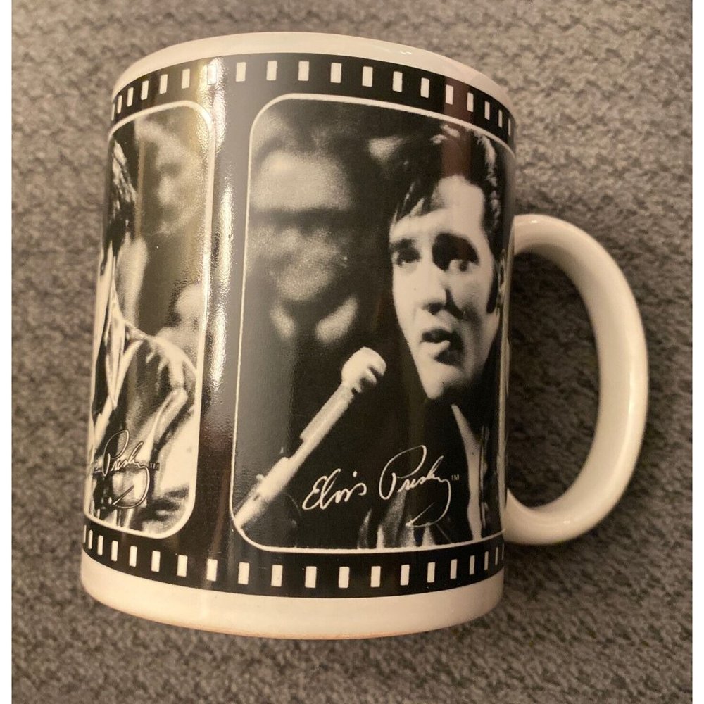 Elvis Presley Signature Products Black & White Mug b43